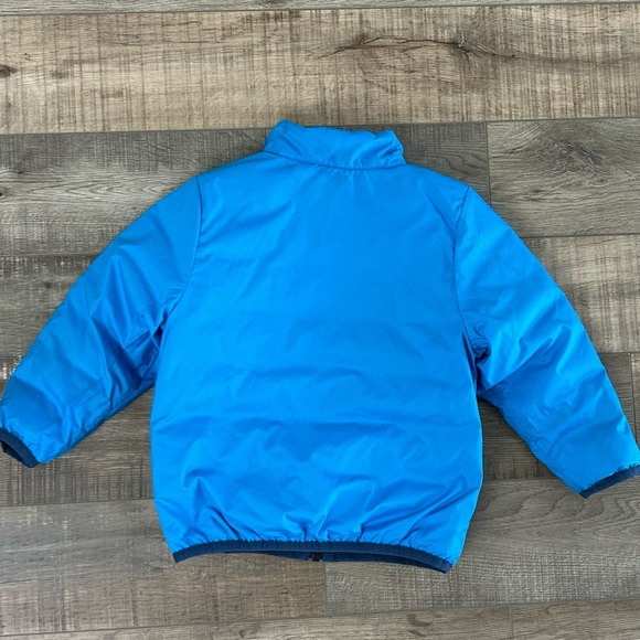REI Kids Blue Reversible Puffer Jacket - Picture 4 of 5